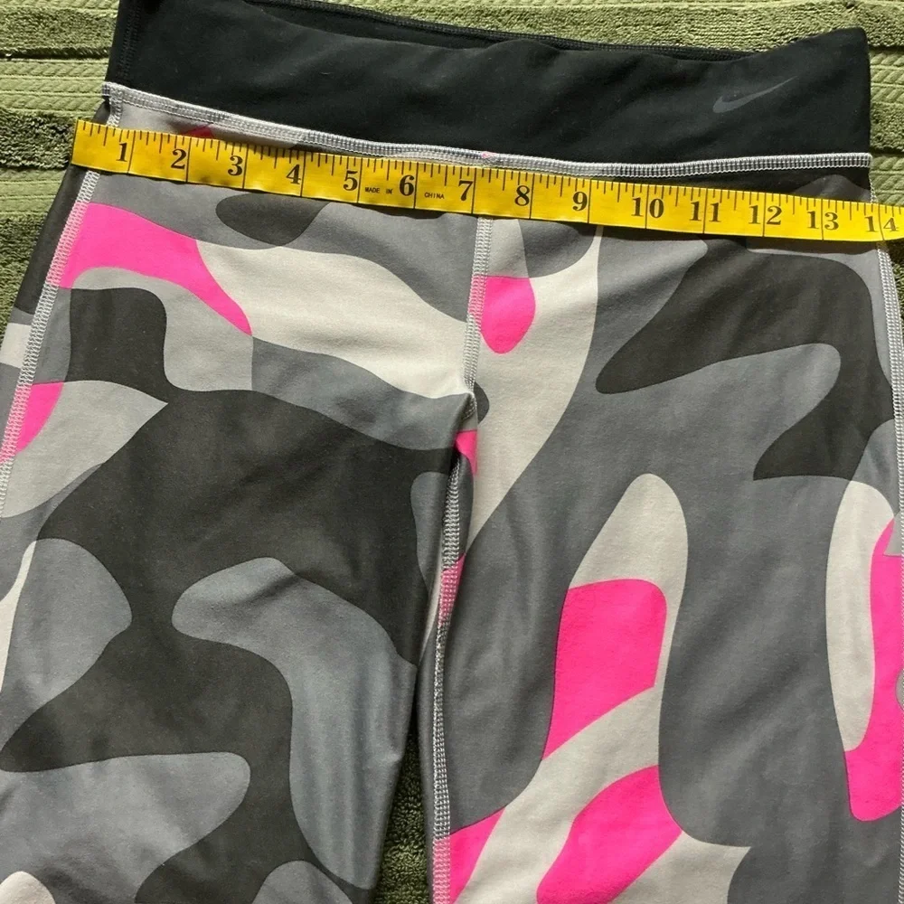 Nike Girls Dri-Fit Camouflage Pink and Gray Size L